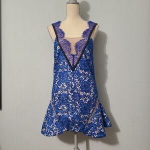 Three Floor Blue and Purple Lace NWT Dress Size 4‎